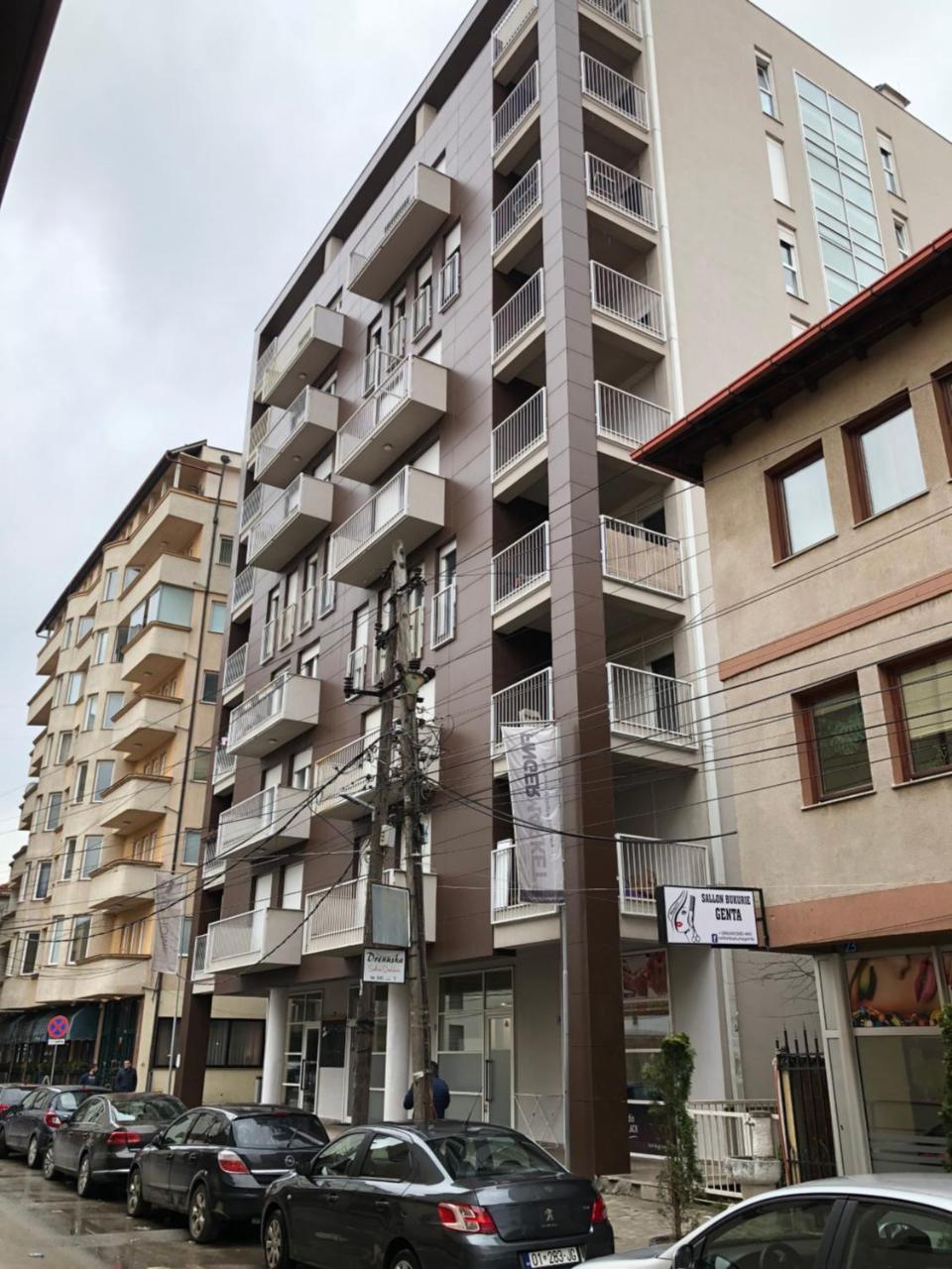 Apartment Prishtina Pristina Esterno foto